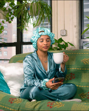 Load image into Gallery viewer, Aqua Satin Reversible Bonnet